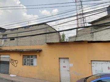 Casa · 203m² · 4 Recámaras · Casa en San Joaquín, Miguel Hidalgo, en Remate