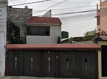 Casa · 245m² · 4 Recámaras · 2 Estacionamientos · Casa en Remate en Atlanta, Cuautitlan Izcalli