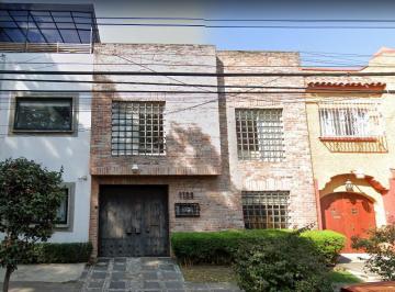 Casa · 322m² · 4 Recámaras · 2 Estacionamientos · Casa en Remate Bancario, Benito Juarez