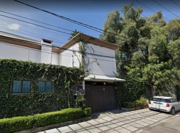 Casa · 800m² · 6 Recámaras · 3 Estacionamientos · Casa en Remate Bancario, Alvaro Obregon