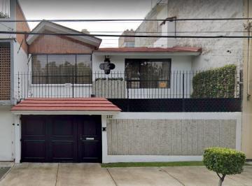 Casa · 220m² · 4 Recámaras · 2 Estacionamientos · Casa en Remate Bancario, Miguel Hidalgo