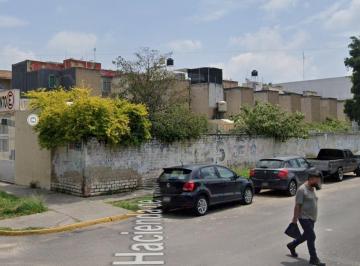 Terreno / Lote , Guadalajara · Terreno en Venta Frente a La Clínica 110 del Imss Oblatos