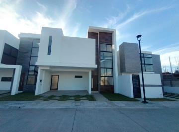 Casa de 3 habitaciones, Alvarado · Casa en Venta Nueva a 150 m del Mar