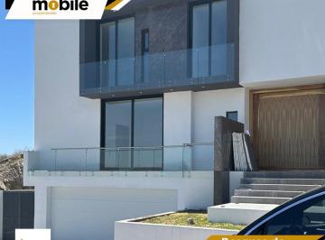 Casa de 4 habitaciones, Chihuahua · Casa en Venta Bosques de San Francisco