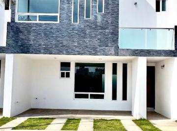 Casa de 3 habitaciones, Cuautlancingo · Renta Casa en Fracc. Cerca Periférico en Cuautlancigo, Puebla