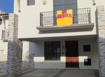 Casa · 157m² · 3 Recámaras · 2 Estacionamientos · Casa en Sacromonte Residencial