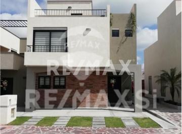 Casa · 258m² · 1 Recámara · 2 Estacionamientos · Rcv Casa Venta San Miguel Allende Zirandaro Residencial