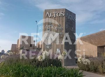 Terreno / Lote · 378m² · Rtv Terreno Venta Altos Juriquilla, Zenit