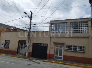 Casa · 250m² · 5 Recámaras · Casa en Venta en Santa Clara, Toluca, Estado de México