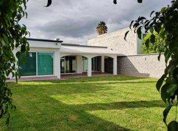 portada · Amplia Exclusiva Residencia un Piso Amplio Jardin