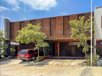 Casa de 2 habitaciones, Tlajomulco de Zúñiga · Casa en Venta en Senderos de Monteverde, Tlajomulco de Zuñiga