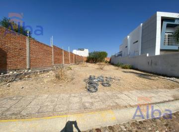 Terreno / Lote · 374m² · Terreno en Venta La Piedra Privada de La Roca Zona Tec