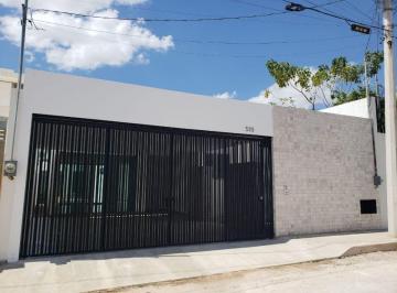 Casa · 227m² · 3 Recámaras · 2 Estacionamientos · Casa de Una Planta en Venta en Montebello