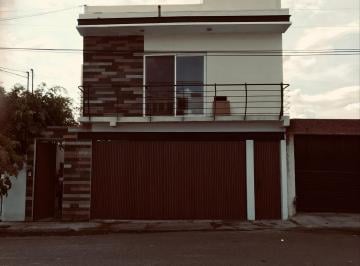 Casa · 452m² · 6 Recámaras · 3 Estacionamientos · Casa en Venta en Tejeda - (4)