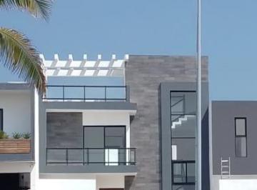 Casa · 160m² · 2 Recámaras · 2 Estacionamientos · Preventa