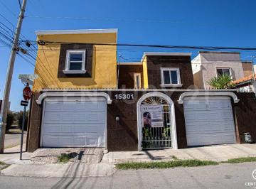 Casa · 270m² · 4 Recámaras · Casa en Venta en Cafetales, Chihuahua, Chih.
