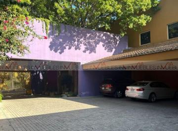 Casa de 5 habitaciones, San Pedro Garza García · Casa en Venta en Zona Montebello