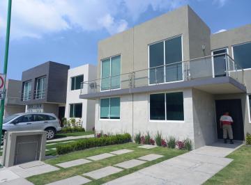 Casa en condominio · 126m² · 3 Recámaras · 2 Estacionamientos · Venta de Casa en Residencial Araucaria III en San Mateo Atenco