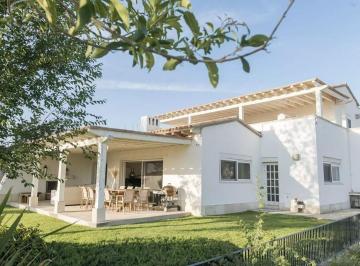 72354b207fcfe557aea60b6b86377c1432c7d7da9461a7d2e445d0935d3881f3 · Casa en Venta en San Miguel de Allende – Seguridad, Naturaleza y Vida Ecuestre