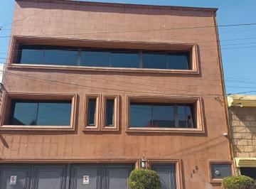 Edificio · 788m² · 21 Recámaras · 2 Estacionamientos · Edificio Comercial - Ciprés