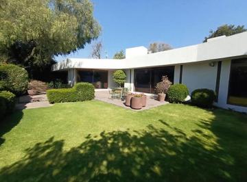 Casa uso de suelo de 3 habitaciones, Alvaro Obregón · Casa en Venta en El Pedregal con Uso de Suelo Para Consultorios Medicos