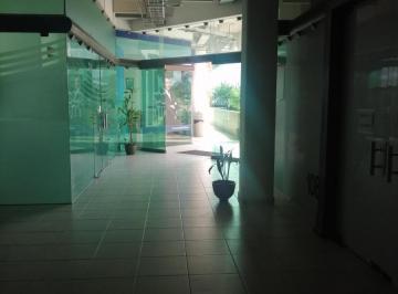 Oficina , Cancún · Se Renta Oficina de 80 M,2 Privados, Excelente Ubicación, Precio $8,000 Pesos