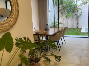 Casa · 205m² · 2 Recámaras · 2 Estacionamientos · Townhouse en Venta en Temozón Norte, Patio Carey Mod Nardo Plus, Listas