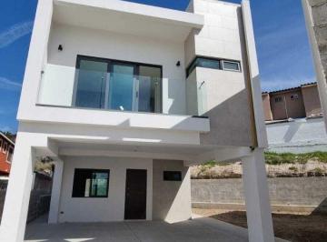 fefa3c3dfdd92c2bb8177fcde18e67f845b66e3eb5d2635504e3a1af8e3ed24a · Casa en Venta en Loma Dorada Tijuana