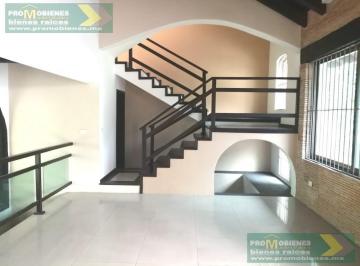 Casa · 217m² · 4 Recámaras · 1 Estacionamiento · Casa - Xalapa