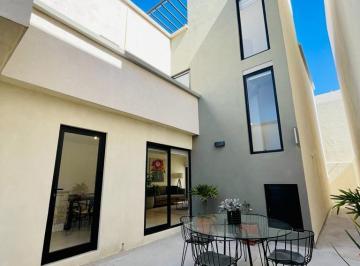 Casa de 3 habitaciones, San Miguel de Allende · Casa en Venta con Rooftop en Ziránadaro, San Miguel de Allende Guanajuto