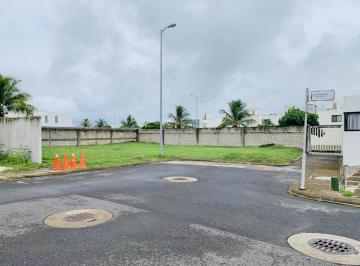 Terreno / Lote · 371m² · Terreno en Venta en Lomas de La Rioja
