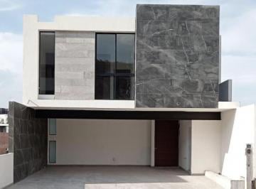 Casa · 343m² · 3 Recámaras · 2 Estacionamientos · Casa en Venta en Fracc Orense