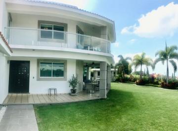 Casa de 3 habitaciones, Atlatlahucan · Casa en Venta en Embajadores, Lomas de Cocoyoc, Morelos, México.