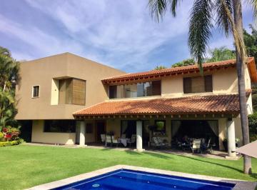 Casa en condominio de 4 habitaciones, Jiutepec · Casa en Venta en Sumiya