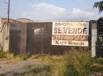 Bodega comercial , Cuernavaca · Bodega con 200 m² de Almacen + 60 m² de Oficinas en 600 m² de Terreno
