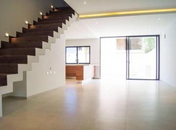 Casa de 4 habitaciones, Cancún · Casa en Venta Residencial Aqua 4 Recamaras 4 1/2 Baños Alberca
