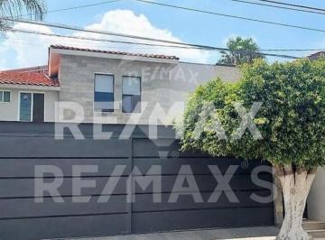 Casa de 4 habitaciones, Querétaro · Casa Venta Colinas del Cimatario