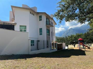 Casa de 4 habitaciones, Monterrey · Bosquencinos Zona Carretera Nacional Casa en Venta en Monterrey N. L.