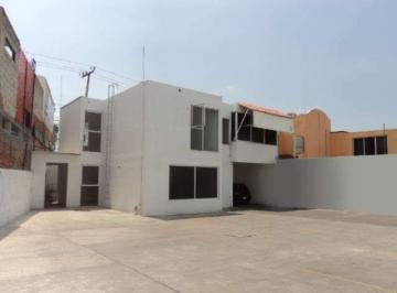 Casa de 3 habitaciones, Cuernavaca · D Casa en Renta Uso Comercial