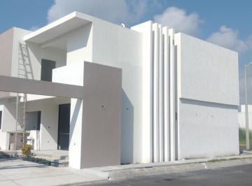 Casa de 4 habitaciones, Alvarado · Casa Nueva Playas de Conchal con Rec. Planta Baja y Alberca