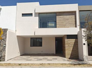 Casa de 3 habitaciones, León · Casa Nueva en Rinconada Santa Fe, de 3 Recámaras, Cada Una con Baño Completo y Sala de Tv; León, Gto