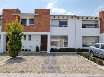 Casa en condominio · 138m² · 3 Recámaras · 2 Estacionamientos · Casa en Renta Bosque de Las Fuentes en Calimaya, a Tan Solo 12 Minutos de Galerias Metepec