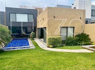 Casa de 5 habitaciones, Emiliano Zapata · Casa en Venta en Burgos, Temixco