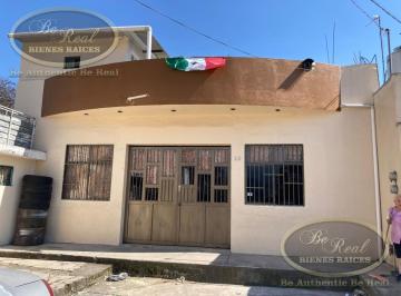 Casa · 240m² · 3 Recámaras · 2 Estacionamientos · Casa - Niños Héroes