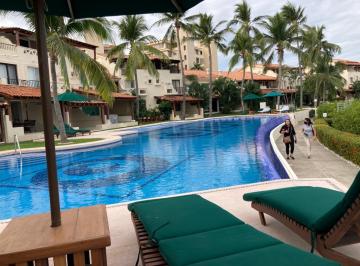 Villa · 4 Recámaras · 2 Estacionamientos · Villa - Marina Ixtapa