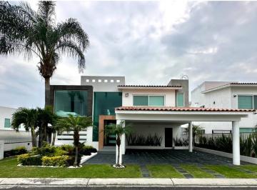 Casa de 5 habitaciones, Atlatlahucan · Casa en Venta en Fraccionamiento Lomas de Cocoyoc