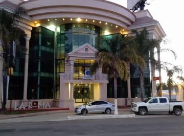Local comercial · 690m² · Rento Local Comercial Al Norte 285 m² Planta Baja