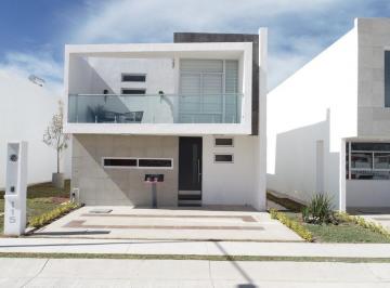 Casa · 174m² · 3 Recámaras · 2 Estacionamientos · La Firma Real State Vende Casa Nueva Modelo Astoria en Amura Residencial