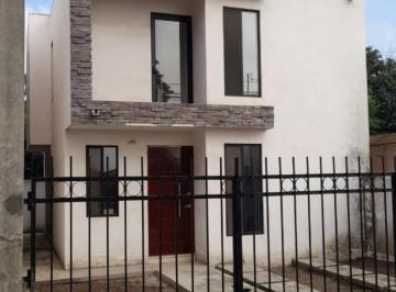 Casa · 92m² · 2 Recámaras · 2 Estacionamientos · Casa - Miramar