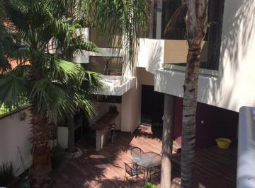 Casa · 950m² · 4 Recámaras · 3 Estacionamientos · Casa - San Luis Potosí